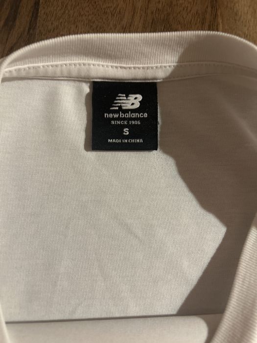 Vand tricou new balance