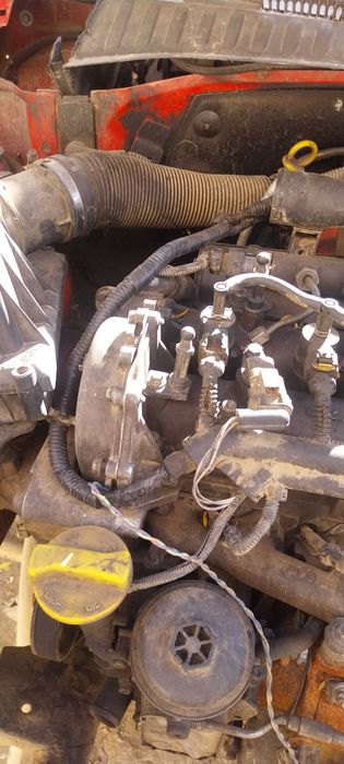 Vand sau dezmembrez Opel Combo