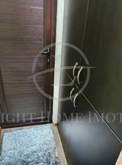 Продава се Тристаен апартамент в Пловдив, Тракия - 68 кв.м за 1912 €/кв.м - Снимка #11