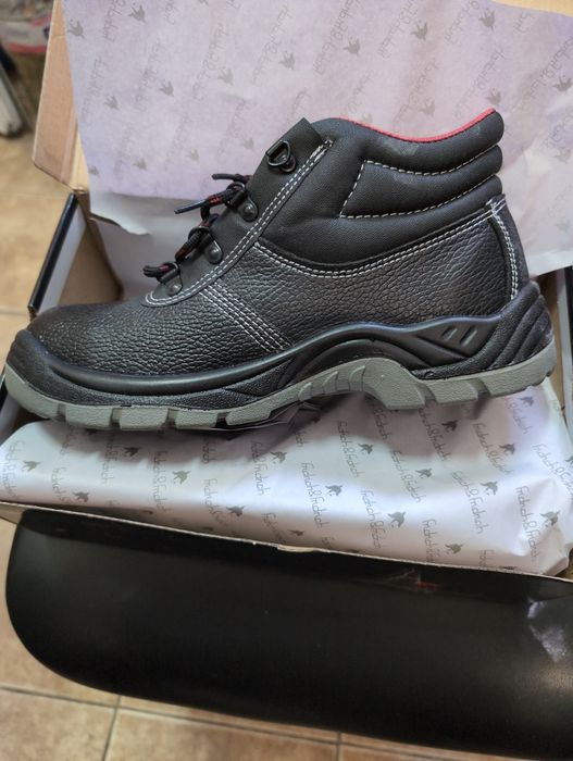 Работни обувки с метално бомбе #43 и #44