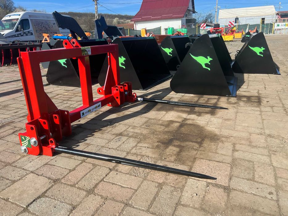 Furca baloti cu prindere in tirant