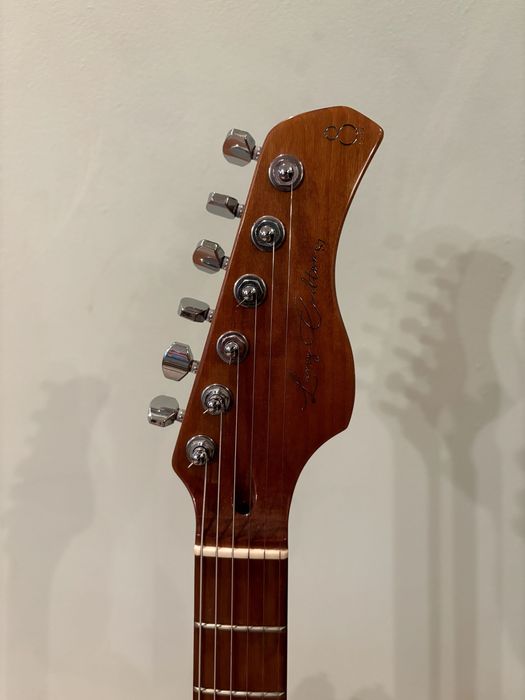 Sire Larry Carlton S7