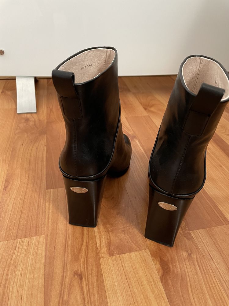 Ghete Liu Jo, marimea 36, piele