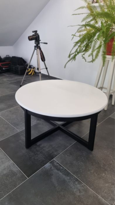 Masa/masuta lemn masiv pentru cafea