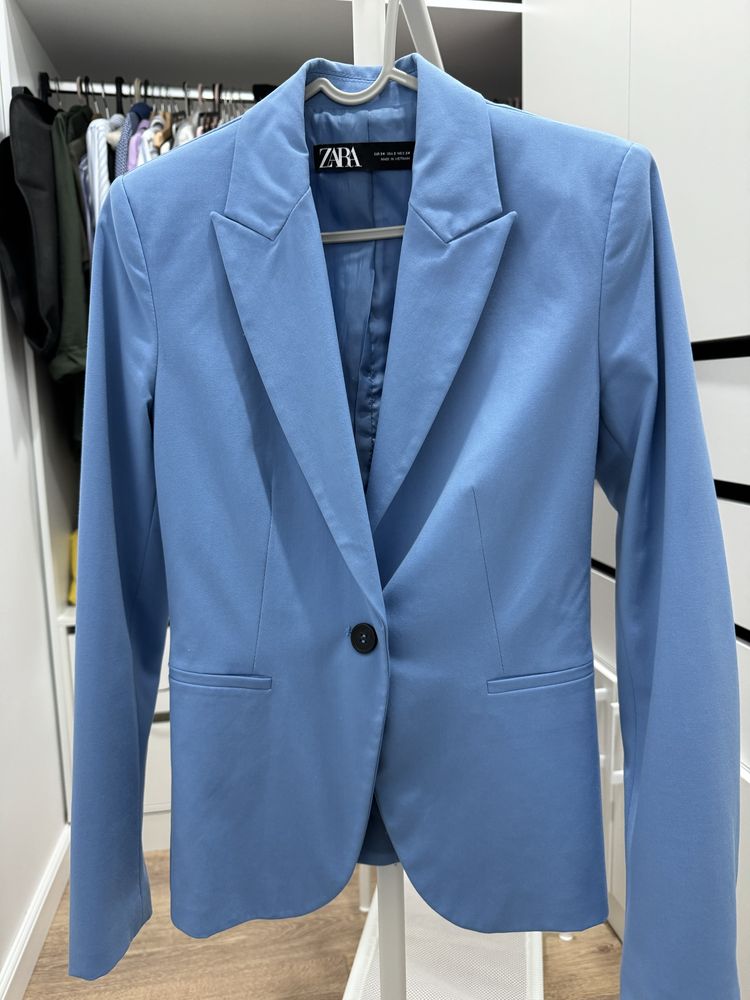 Одежда в идеальном состоянии от ZARA
