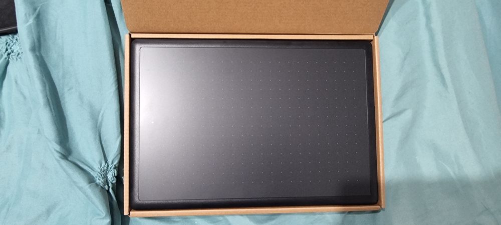 Tableta grafica noua.