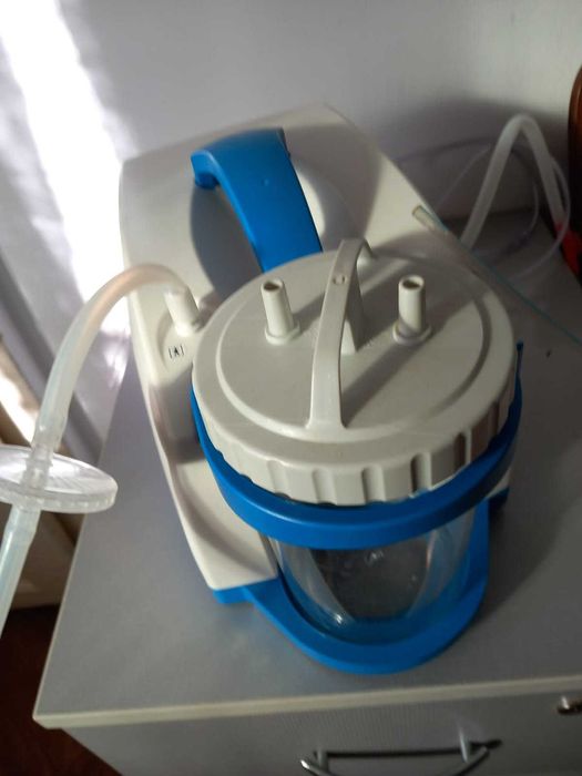 Ocazie, vand aspirator secreții