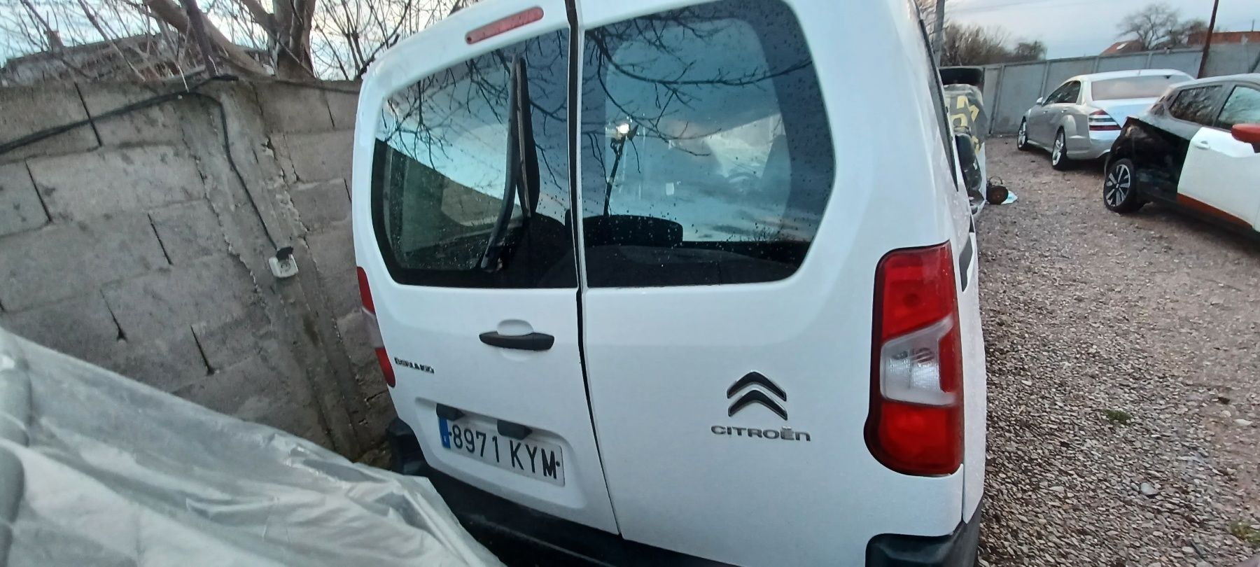 Citroen Berlingo на части