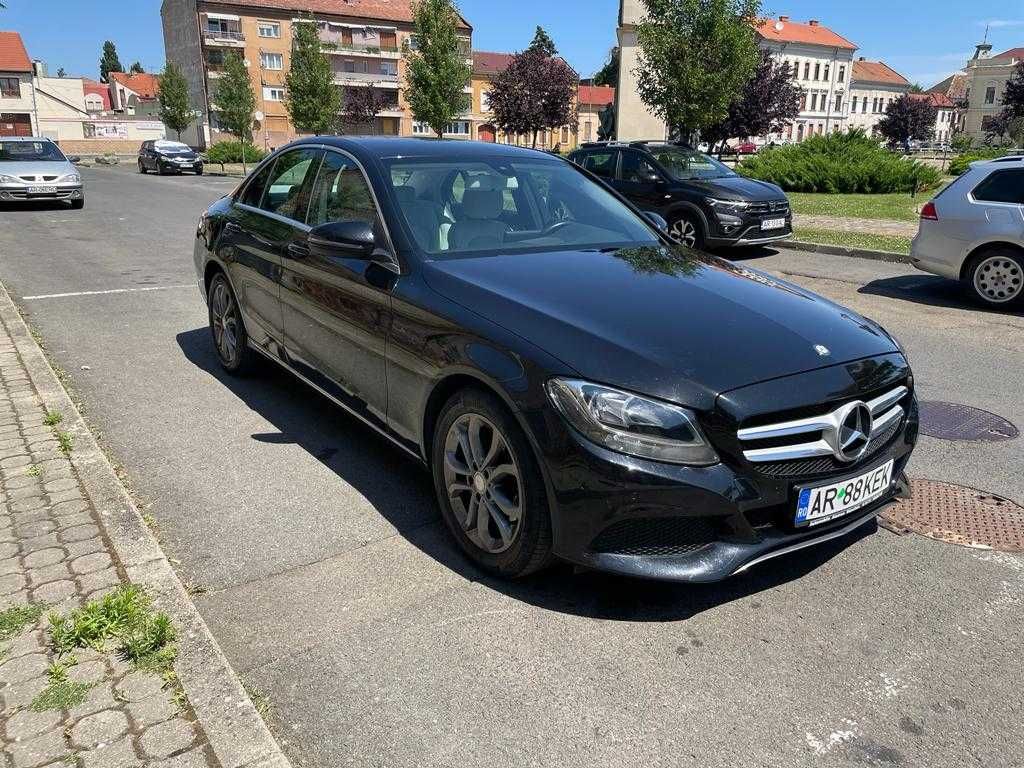 Mercedes Benz C200 2.0 benzina manuala