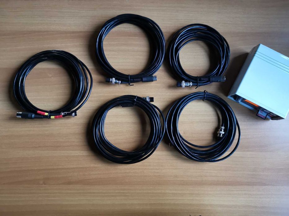 Cabluri Noi/Conectica Acordeon Midi Digital,Serenelli Etc vs Juzisound