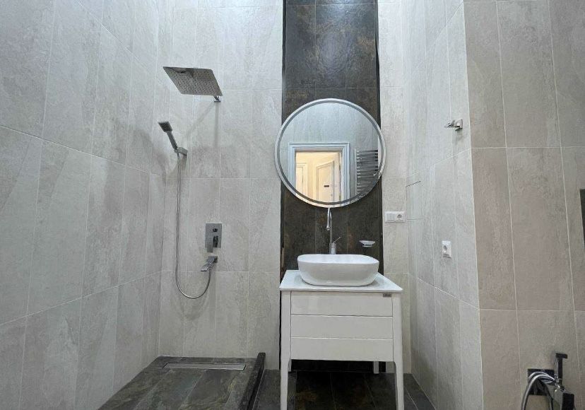 В Mirabad Avenue сдаётся новая 3х комнатная квартира!