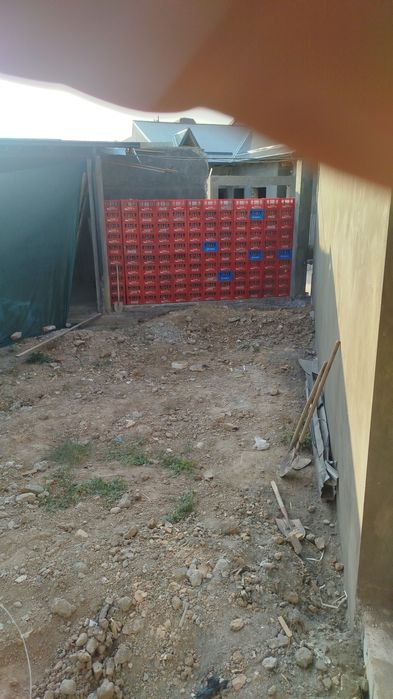 Сергели Хонабод Уй сотилади