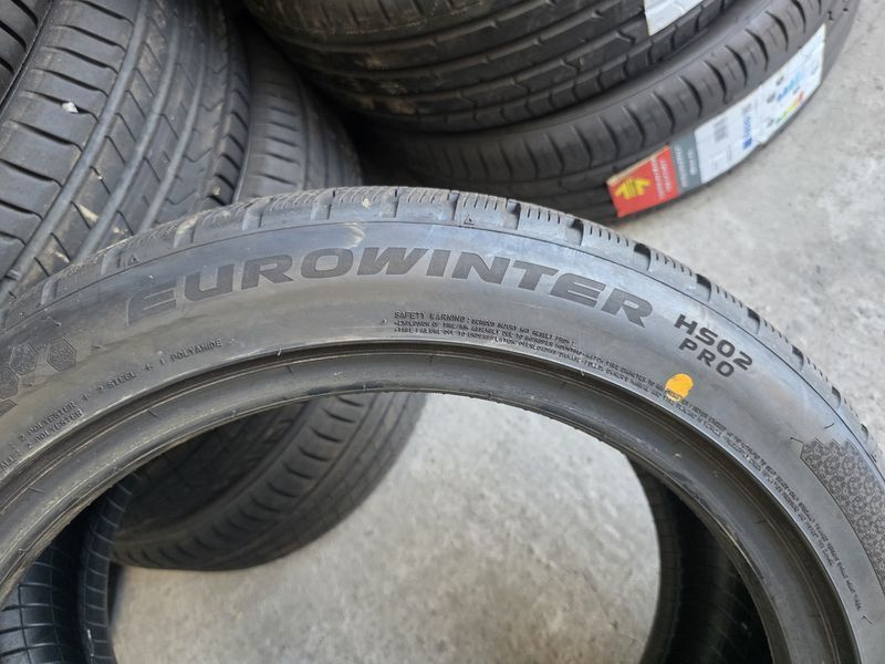 235/45/18 FALKEN 2бр