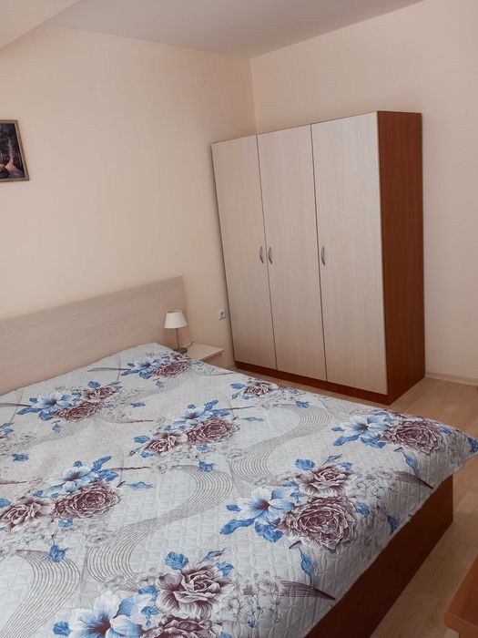 Дава се под наем Тристаен апартамент в Варна, Автогара - 87 кв.м за 663 € - Снимка #4