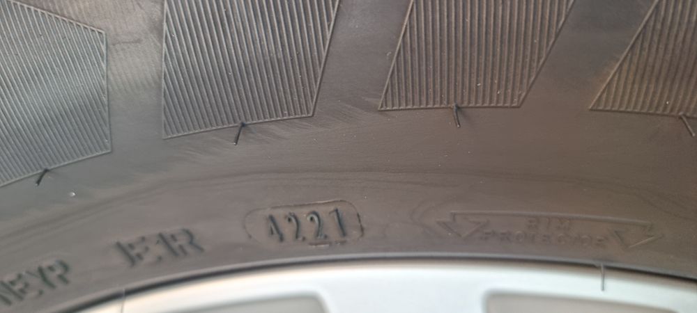 Jante 18 touareg 3 CR anvelope iarna 255 60 18 goodyear