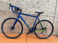 Bicicleta cursiera ciclocross Voodoo frane pe disc roti 28 cadru alumi