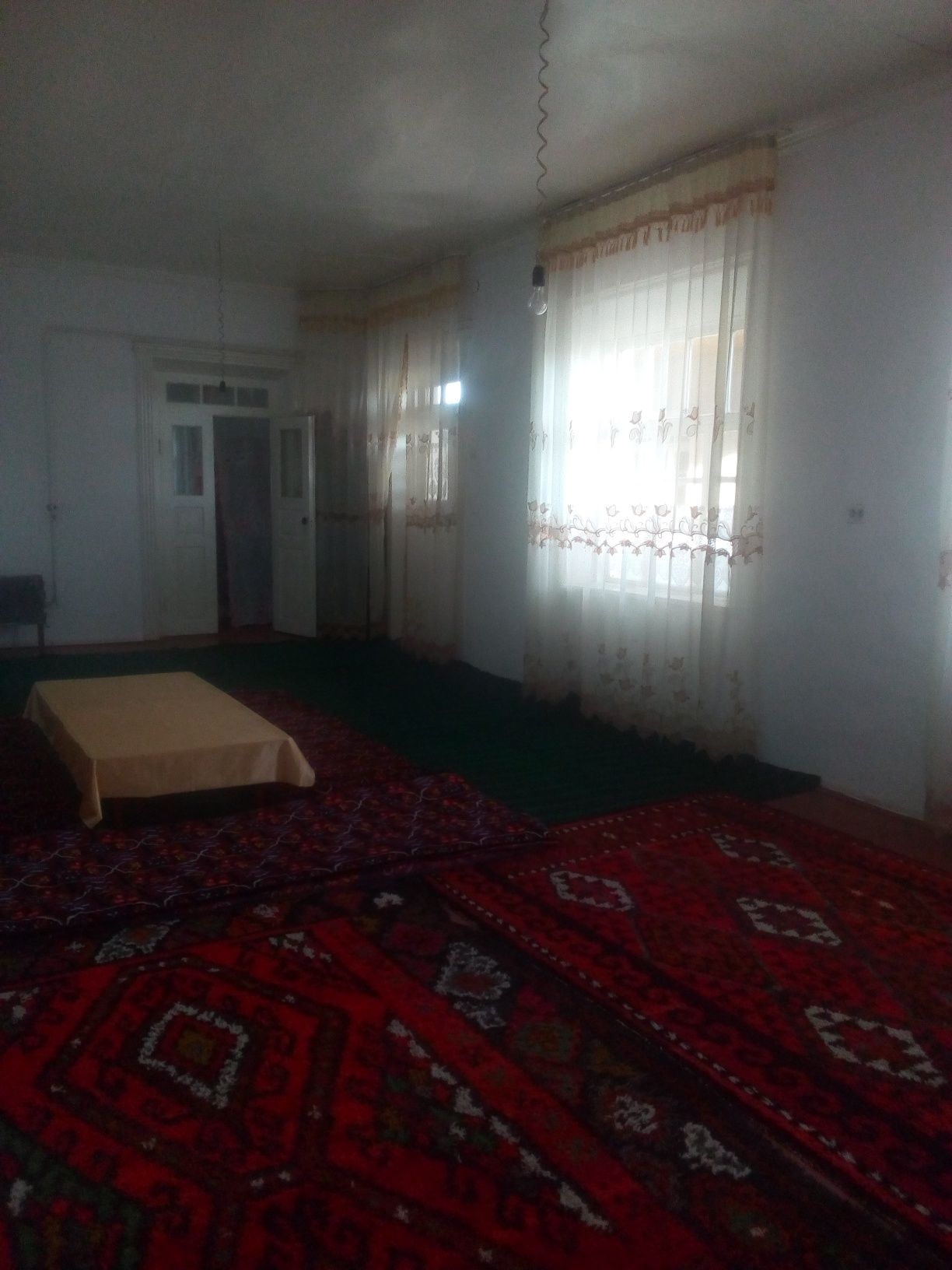 Jomboy sentrdan 5xonqli tayyor uy xovli sotiladi