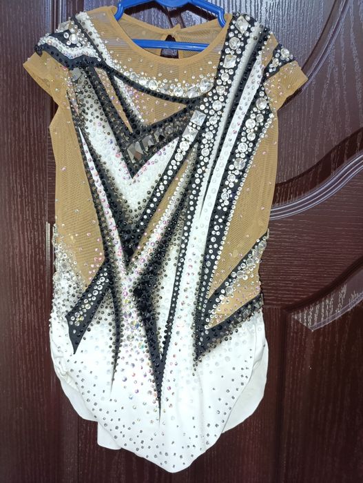 Купальники для художественной гимнастики