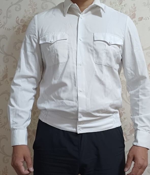 Продам белую рубашку