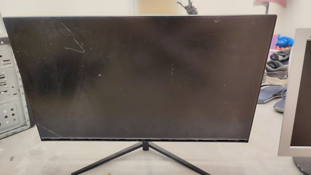 Монитор на запчасти