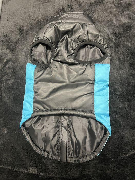 Geaca pentru catei de talie mica-medie