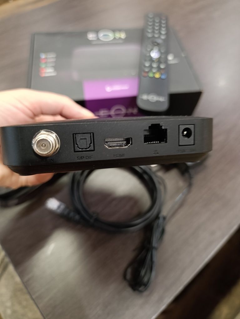 Android Smart приемник EON