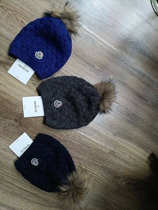 Căciulă moncler damă