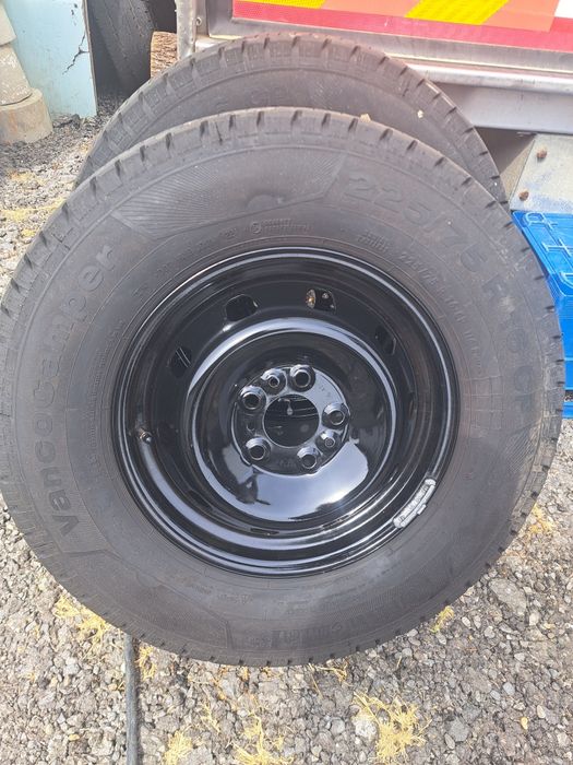 Anvelope Noi 225 75 16 C CP. Continental Michelin