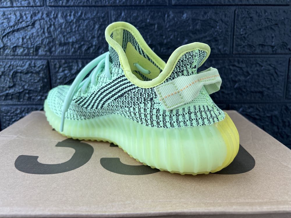 Yeezy 359 v2 Yeezreel Reflective 40