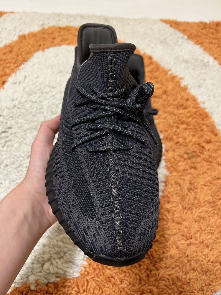 Adidas Yeezy Boost 350 v2 - Black Reflective