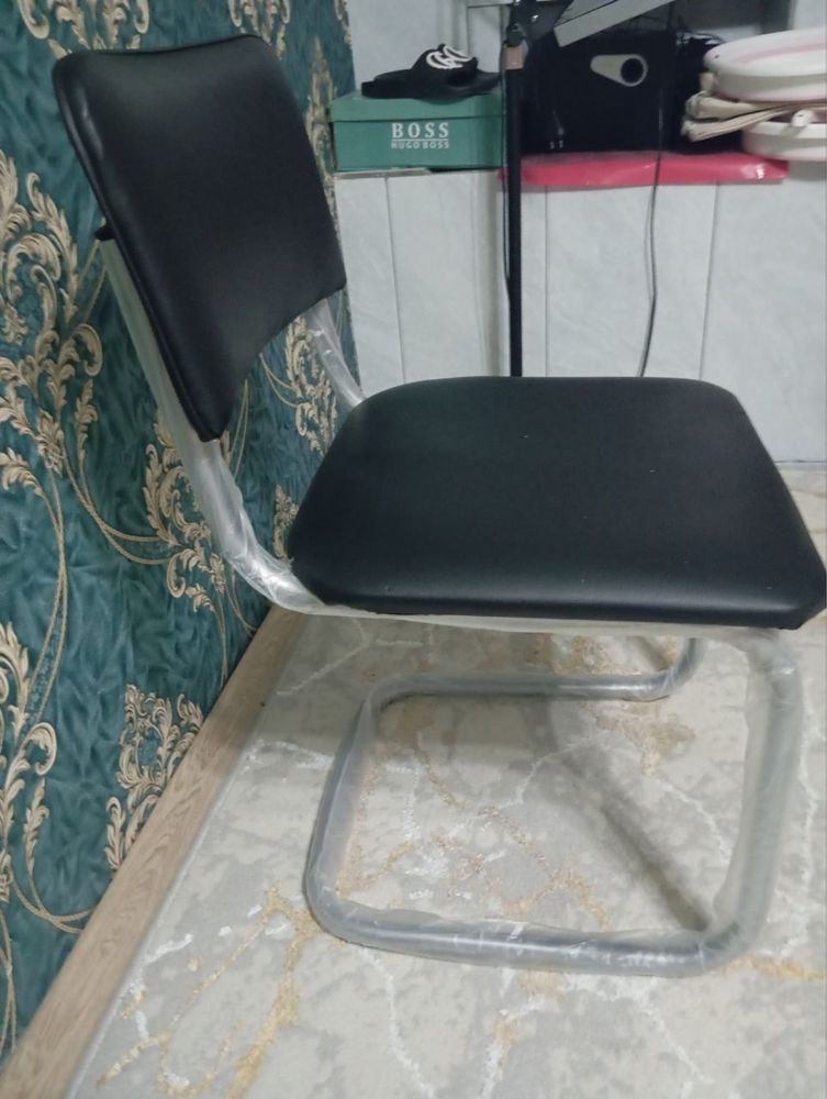 stol kompyuter mishka клавиатура naushnik barchasi 100 $ berib yuboram
