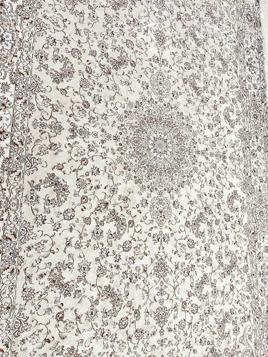 Продам Ковер в хорошем