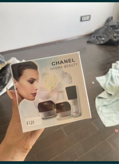 Set chanel hydra