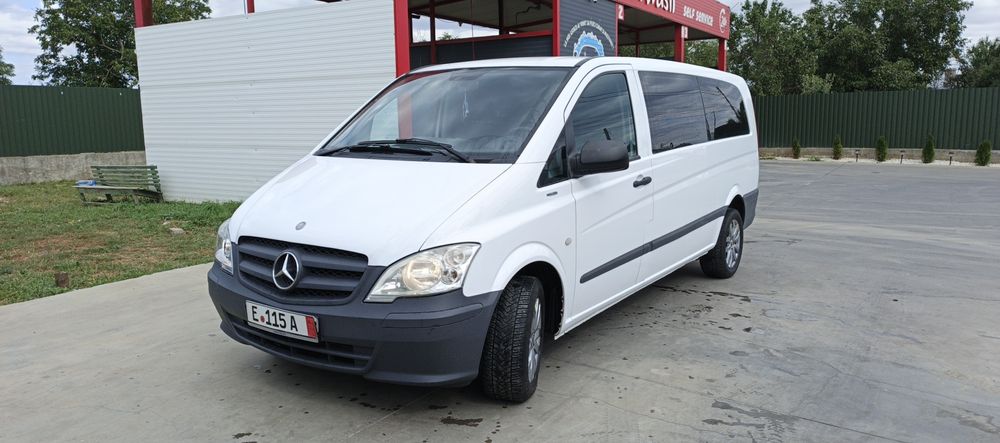 Mercedes vito 9 locuri Extra long euro5 2012