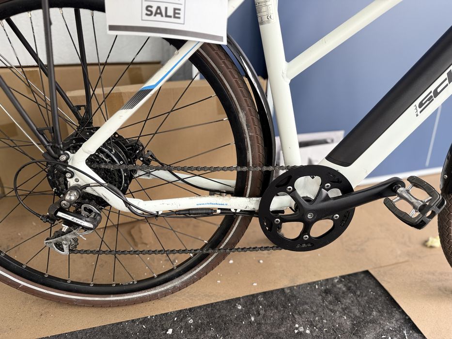 Bicicleta electrica Schiano (cu defect)