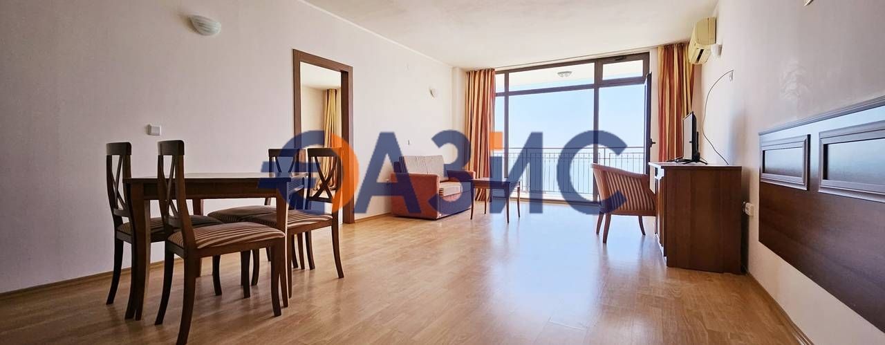 Продава се Двустаен апартамент в Свети Влас - 110 кв.м за 1000 €/кв.м - Снимка #9