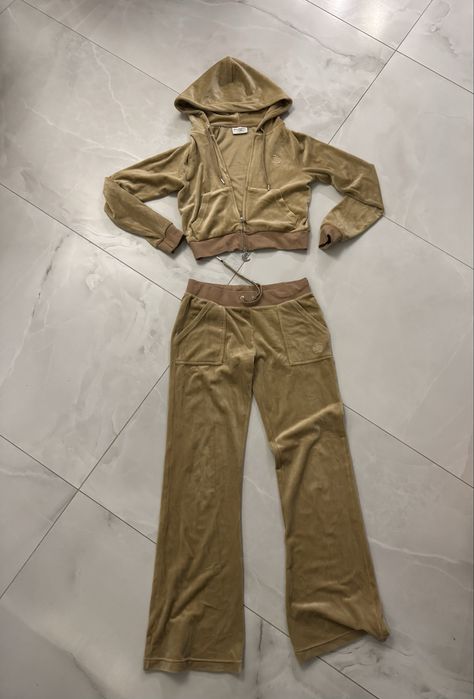 Оригинален плюшен екип Juicy Couture