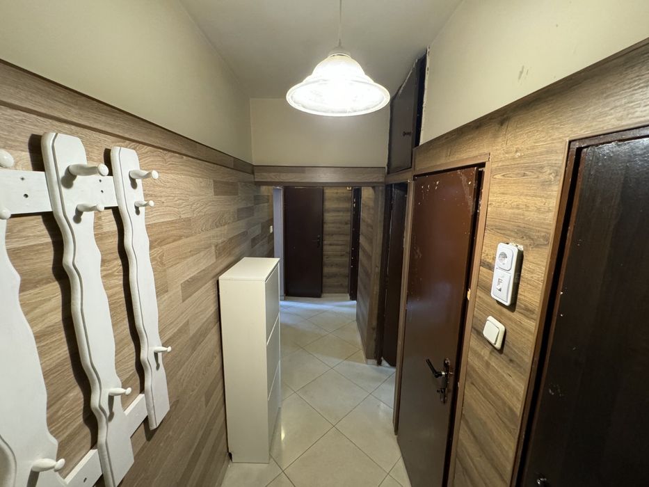 Продава се Тристаен апартамент в София, Толстой - 64 кв.м за 2110 €/кв.м - Снимка #11