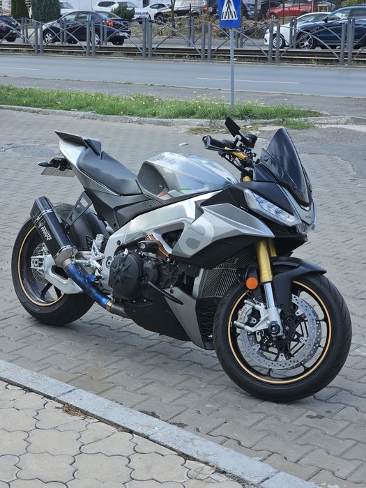 Aprilia Tuono V4 | Garantie & Full Accesorii