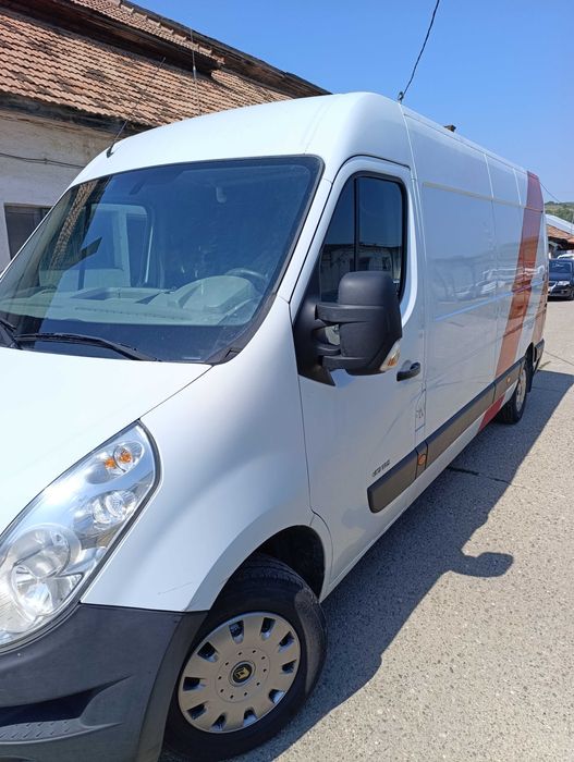 Vând Renault Master