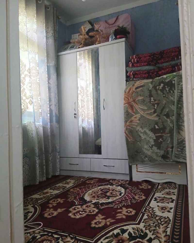 Продается‼️Чиланзар-8кв 1 ком 35 кв.м. СРОЧНО