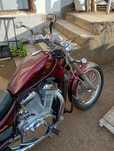 Suzuki Intruder VS 750