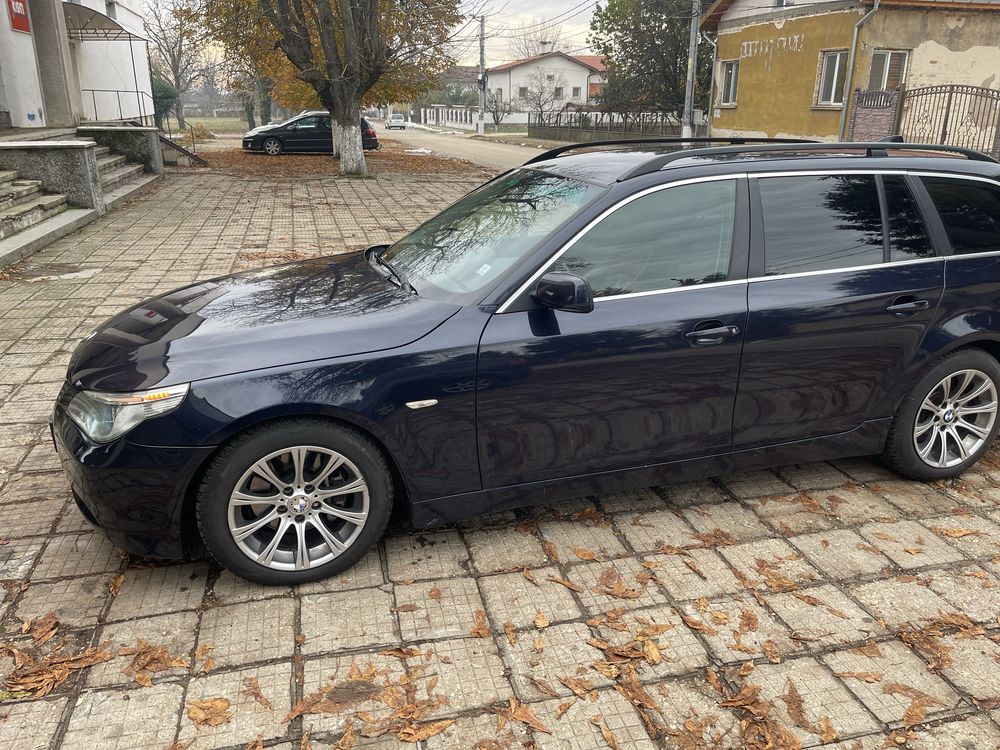 BMW e61 530D 2005г