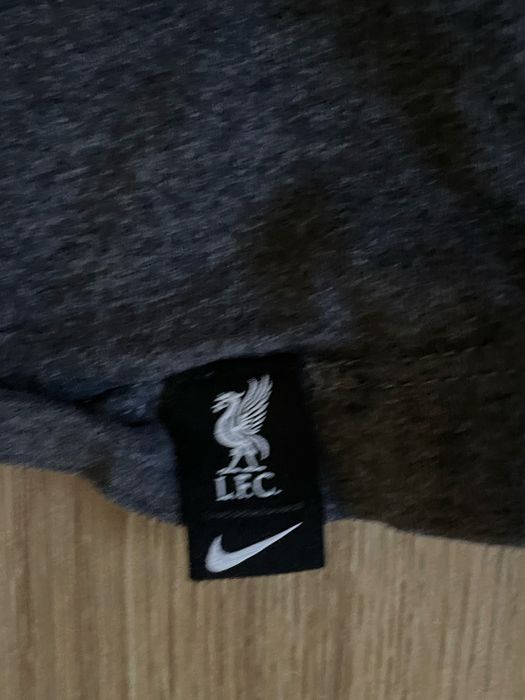 Тениска на Nike