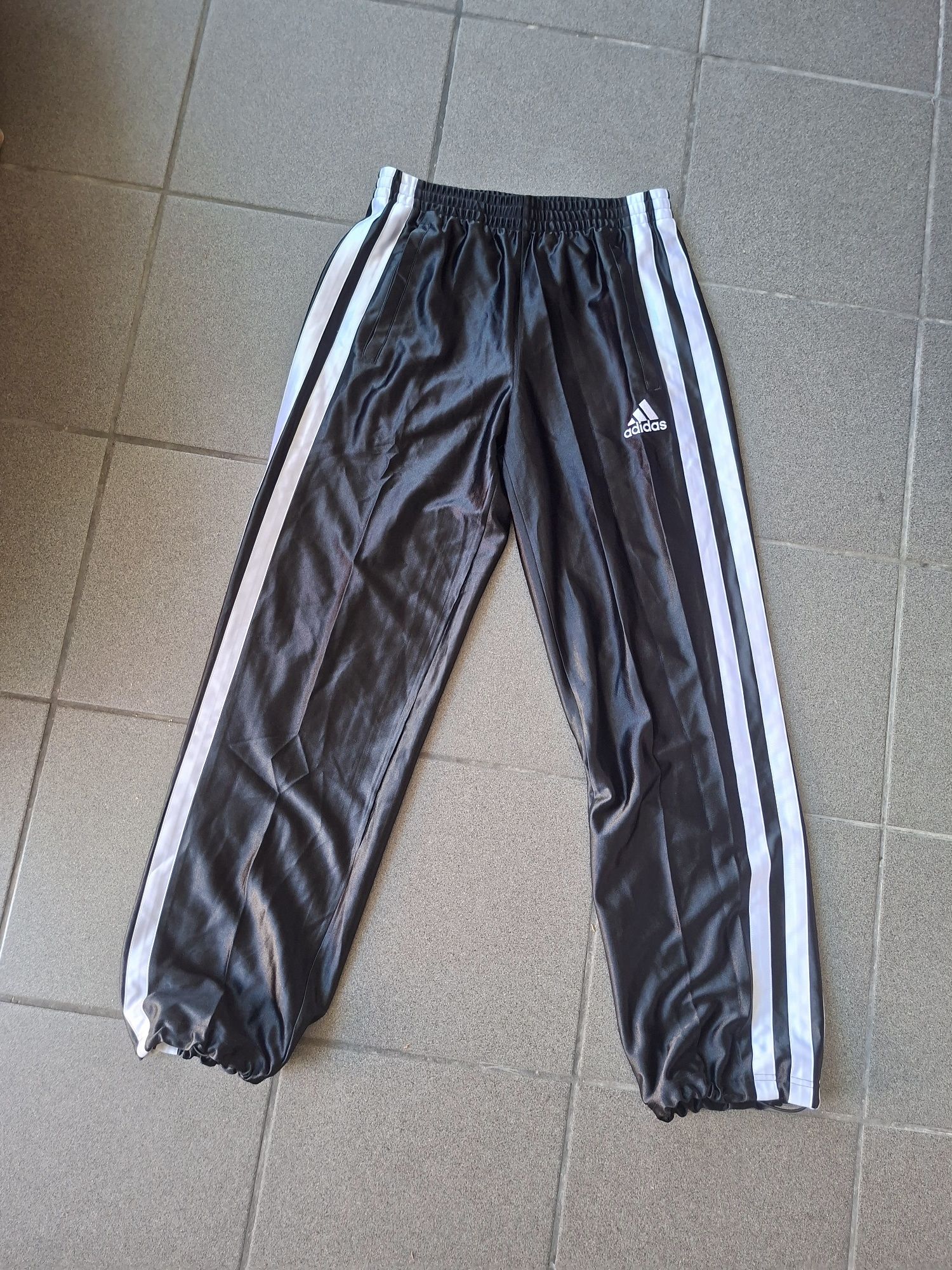 Trening Adidas negru