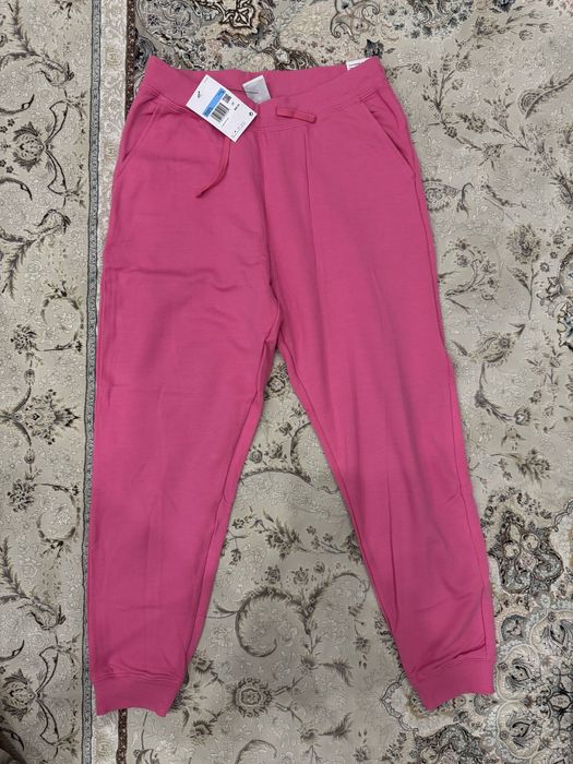 Новые брюки Nike yoga luxe