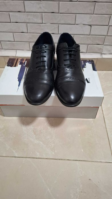 Мъжки официални обувки от естествена кожа