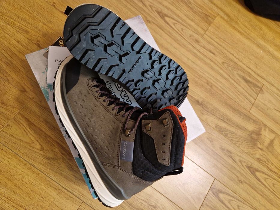 Ghete LOWA Goretex, waterproof, mas 41-42,mammut,scarpa, meindl