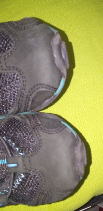 Детски маратонки ест. кожа ADI-н. 25