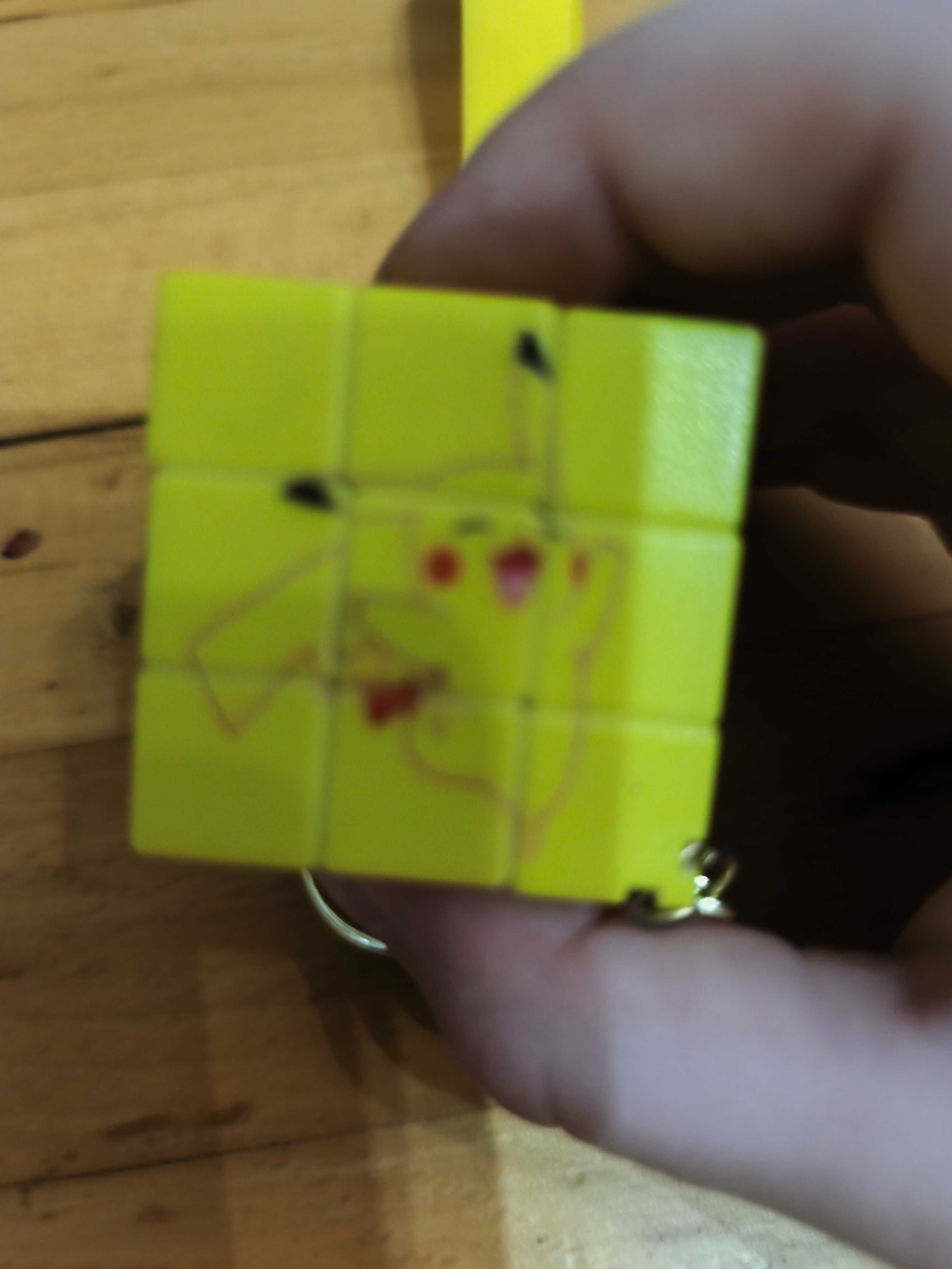 Breloc cu pikachu
